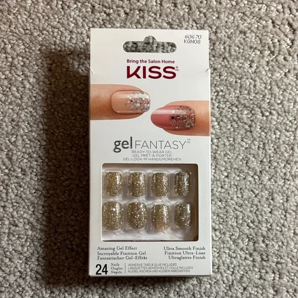 Assorted Press-On Nails - Picture 3 of 5